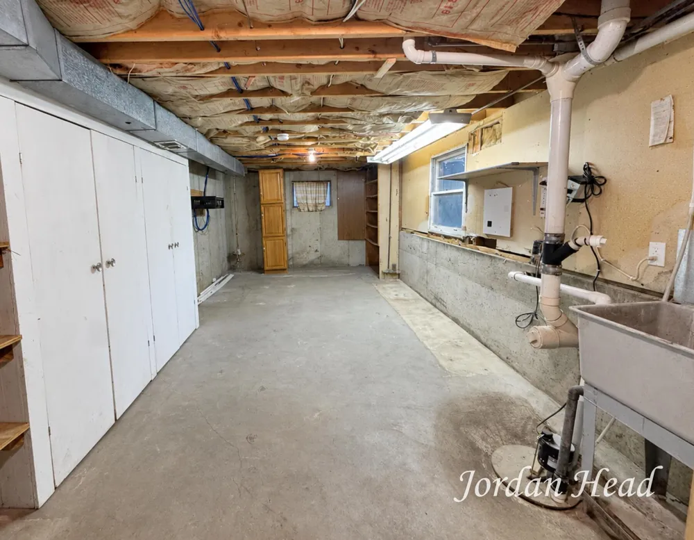 11335 Valley View Avenue Allendale, MI 49401
