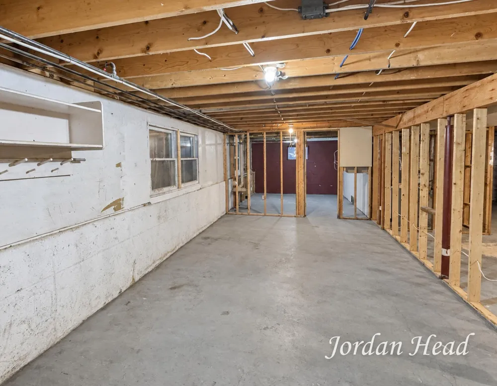 11335 Valley View Avenue Allendale, MI 49401