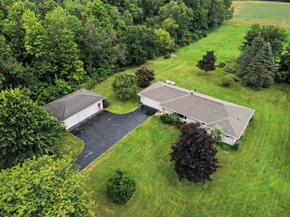 2891 71 1/2 STREET South Haven, MI 49090