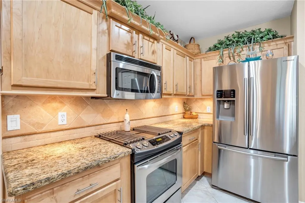 3278 Sunset Key Circle #101 Punta Gorda, FL 33955