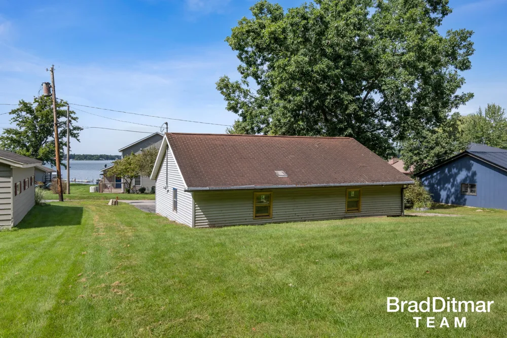8453 Hidden Trail Orleans Township, MI 48865