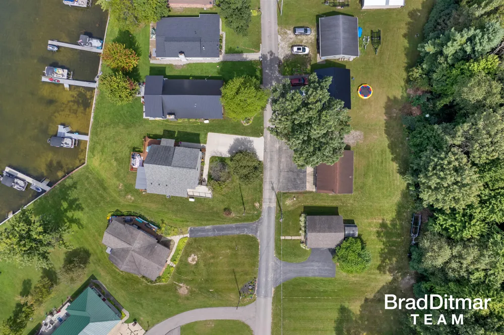 8453 Hidden Trail Orleans Township, MI 48865