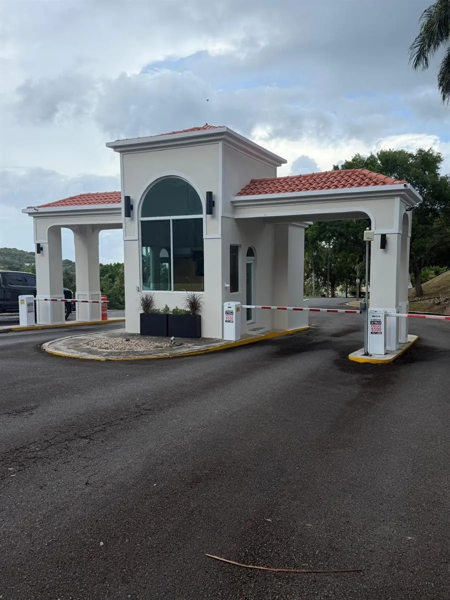 Calle 10 F #102 Rio Grande, PR 00745
