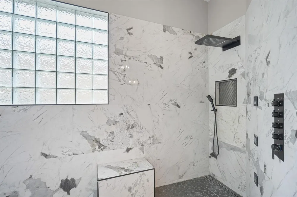 10169 MARSH PINE CIRCLE Orlando, FL 32832