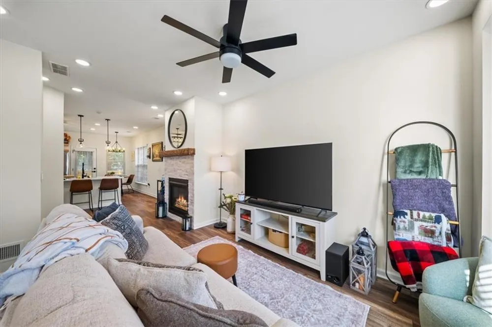 3164 Mill Springs Circle Buford, GA 30519