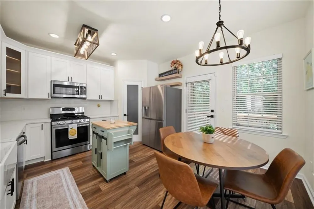 3164 Mill Springs Circle Buford, GA 30519