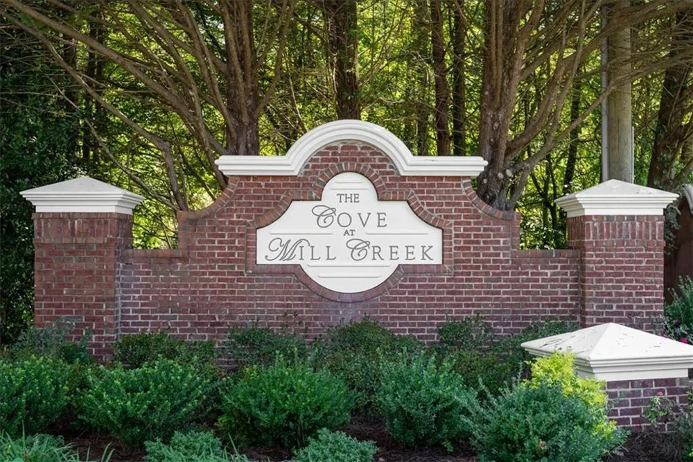 3164 Mill Springs Circle Buford, GA 30519