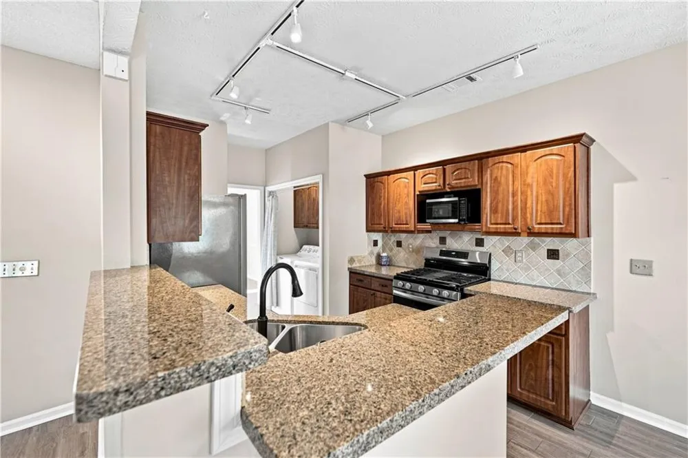 4085 Berkeley Park Drive Duluth, GA 30096
