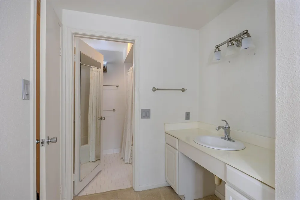 2475 Underwood Street #280 Hockley, TX 77030
