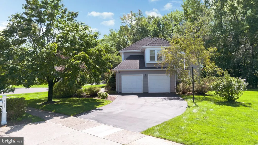 263 PINE TREE TERRACE Langhorne, PA 19047