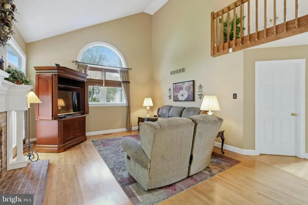 263 PINE TREE TERRACE Langhorne, PA 19047