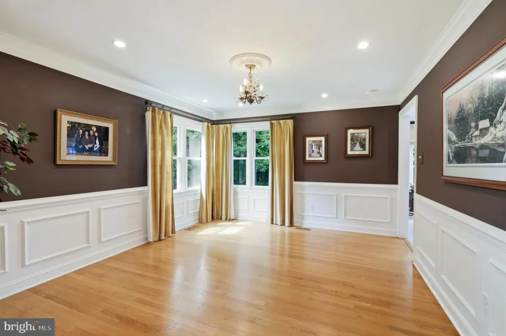 263 PINE TREE TERRACE Langhorne, PA 19047