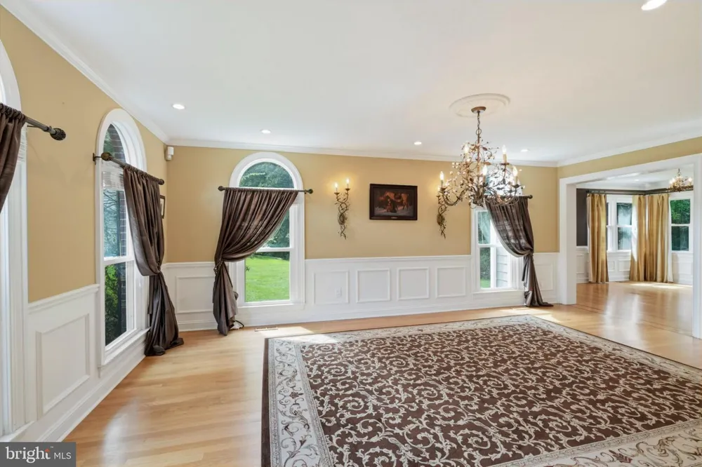 263 PINE TREE TERRACE Langhorne, PA 19047