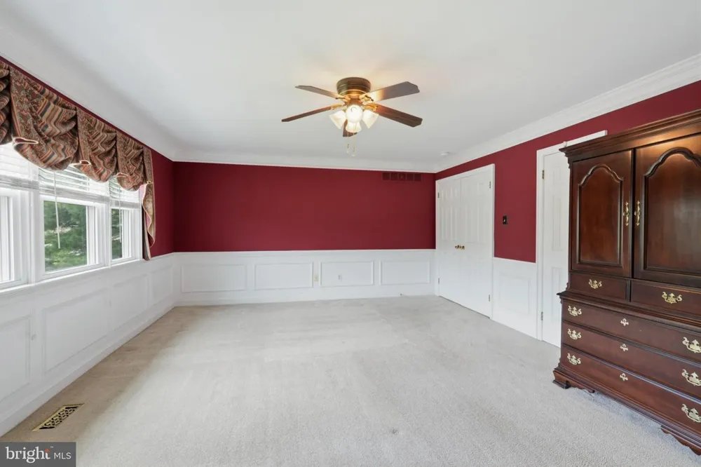 263 PINE TREE TERRACE Langhorne, PA 19047