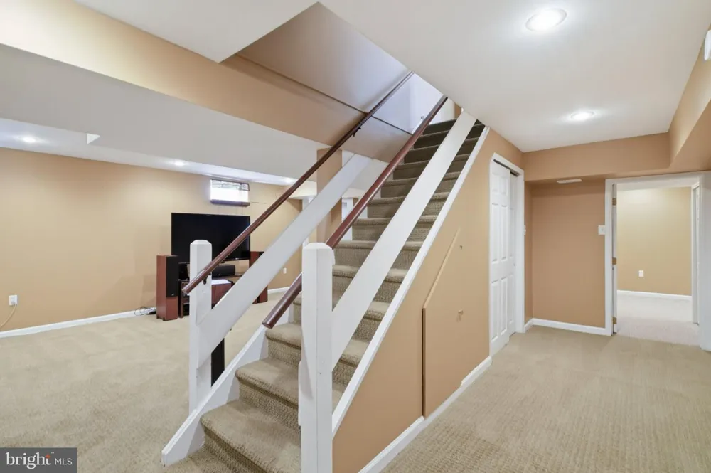 263 PINE TREE TERRACE Langhorne, PA 19047