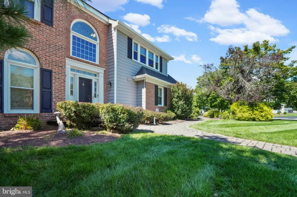 263 PINE TREE TERRACE Langhorne, PA 19047