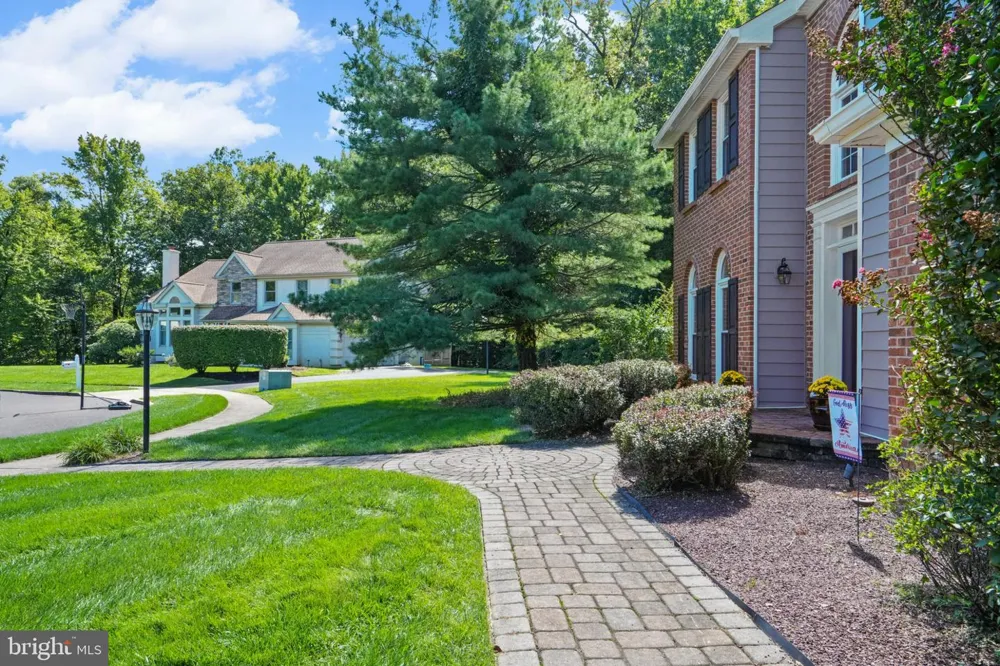 263 PINE TREE TERRACE Langhorne, PA 19047