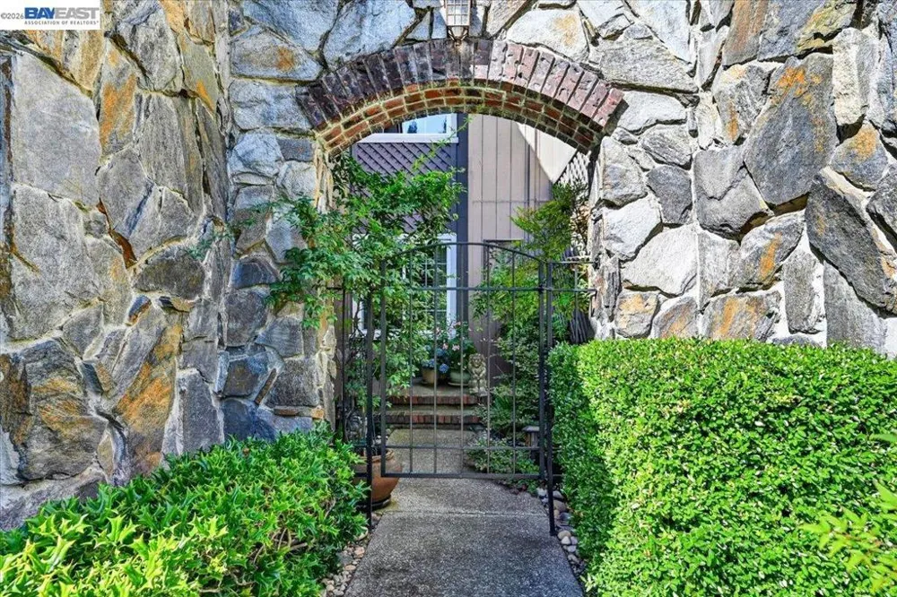 525 Silver Oak Ln Danville, CA 94506