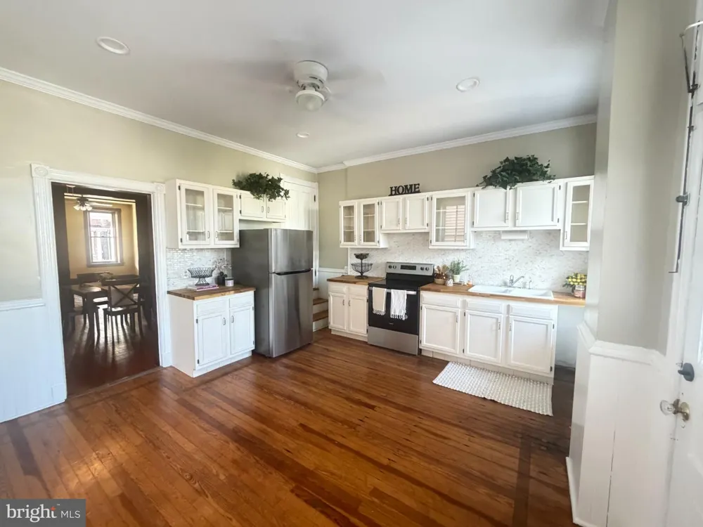 148 S MULBERRY STREET S Hagerstown, MD 21740