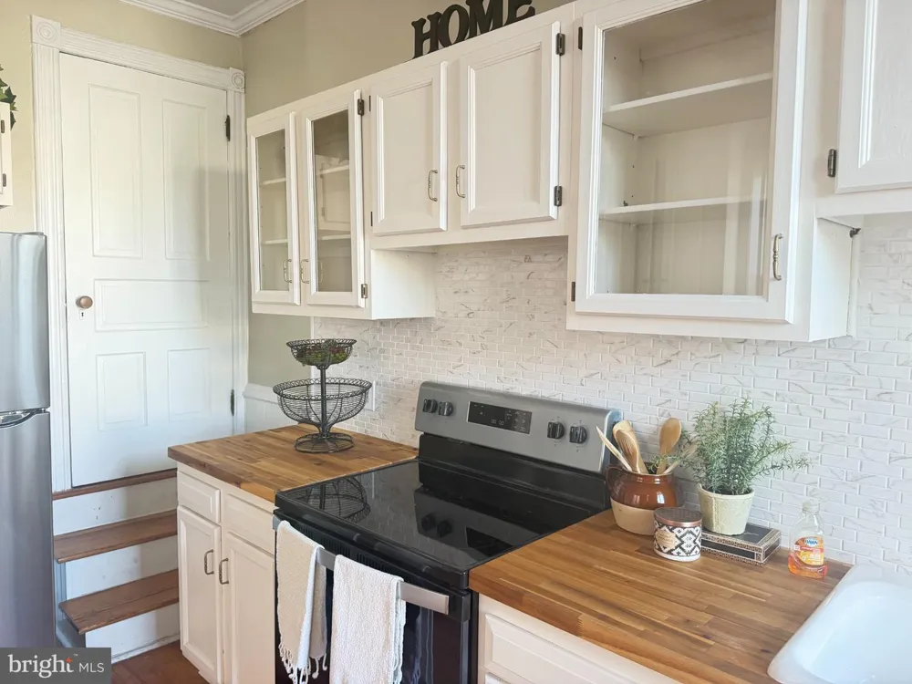 148 S MULBERRY STREET S Hagerstown, MD 21740