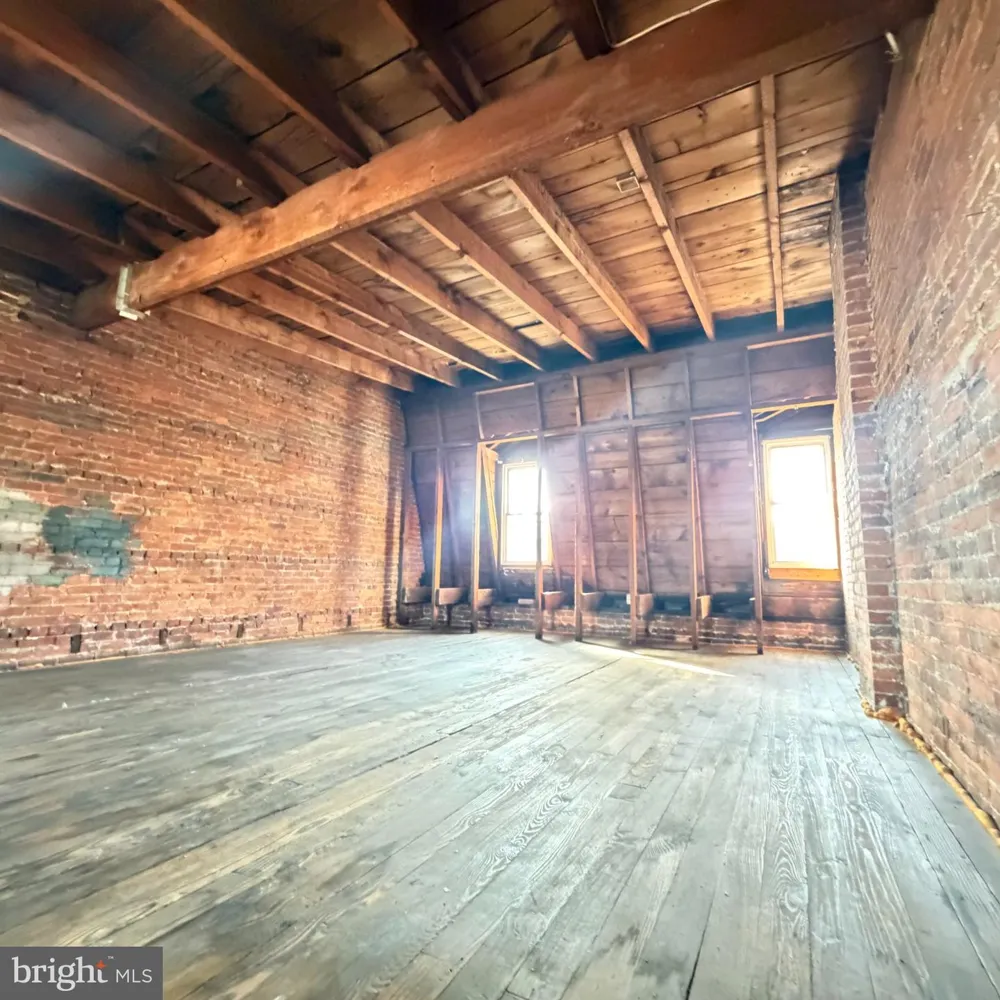 148 S MULBERRY STREET S Hagerstown, MD 21740
