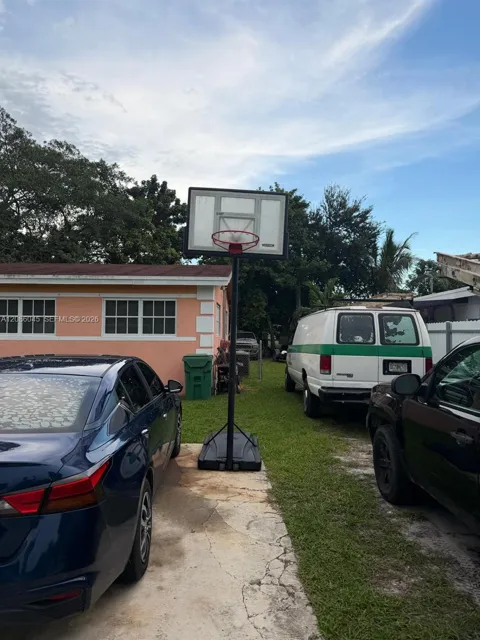 14331 NW 16th Ct