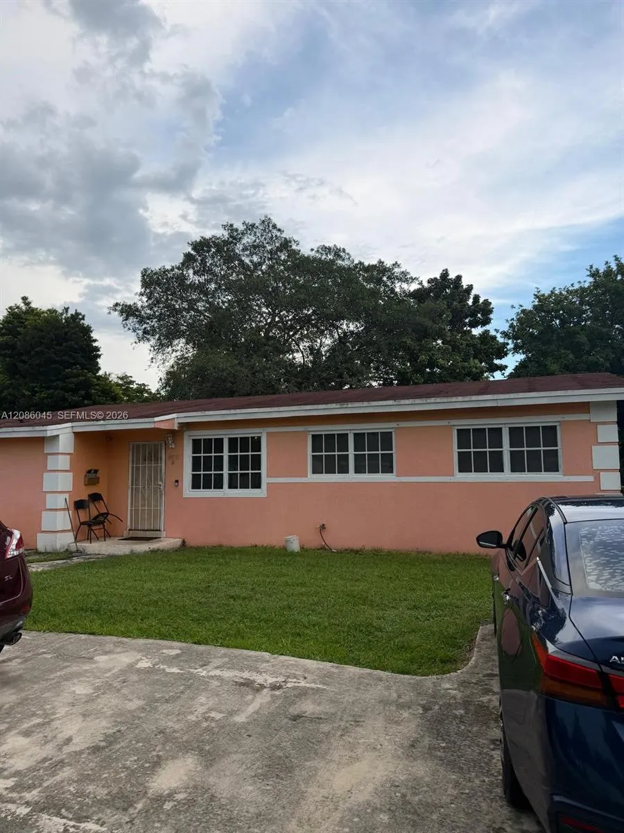 14331 NW 16th Ct Miami, FL 33167