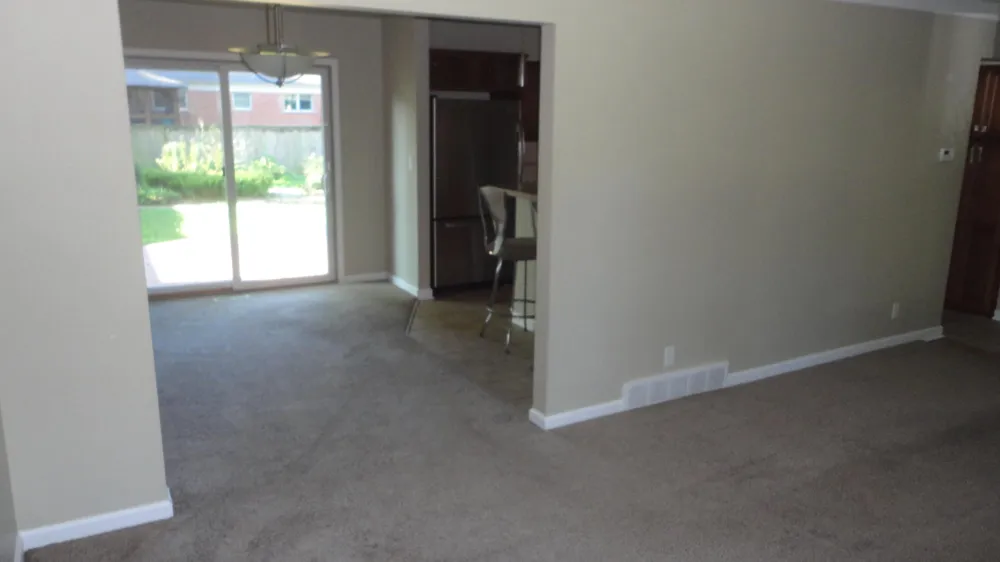 674 Canterbury Drive Saline, MI 48176
