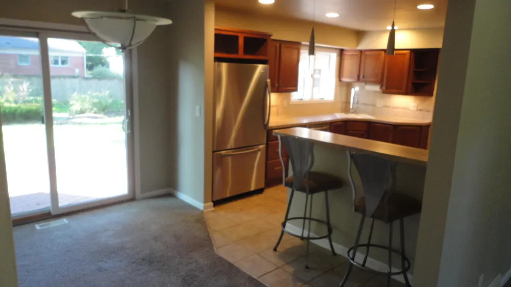 674 Canterbury Drive Saline, MI 48176