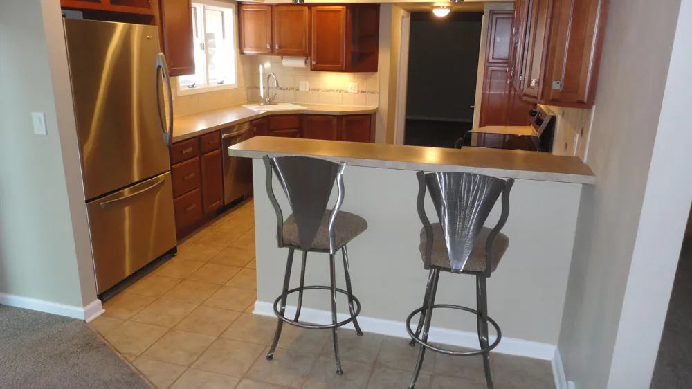 674 Canterbury Drive Saline, MI 48176