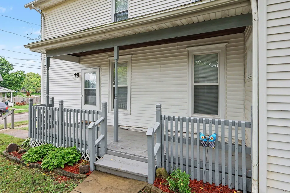 231 W Biddle Street Jackson, MI 49203