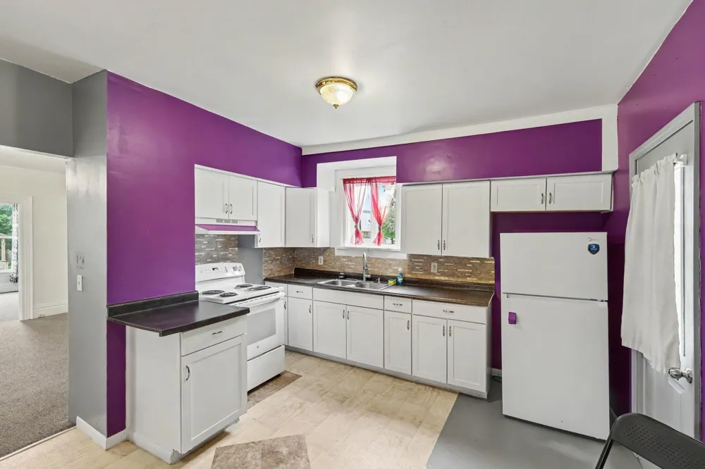 231 W Biddle Street Jackson, MI 49203