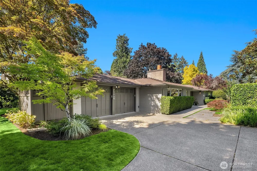 3001 Hunts Point Road Bellevue, WA 98004
