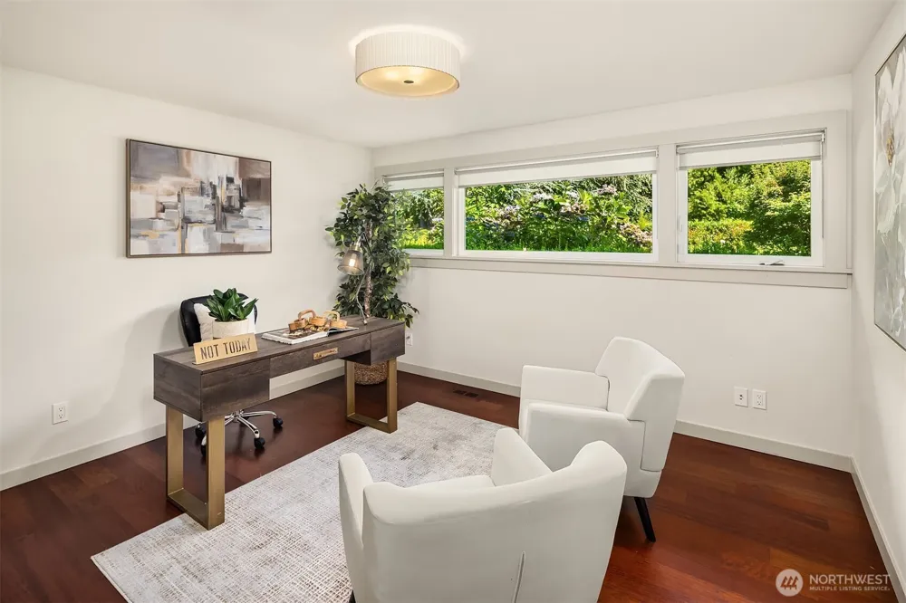 3001 Hunts Point Road Bellevue, WA 98004