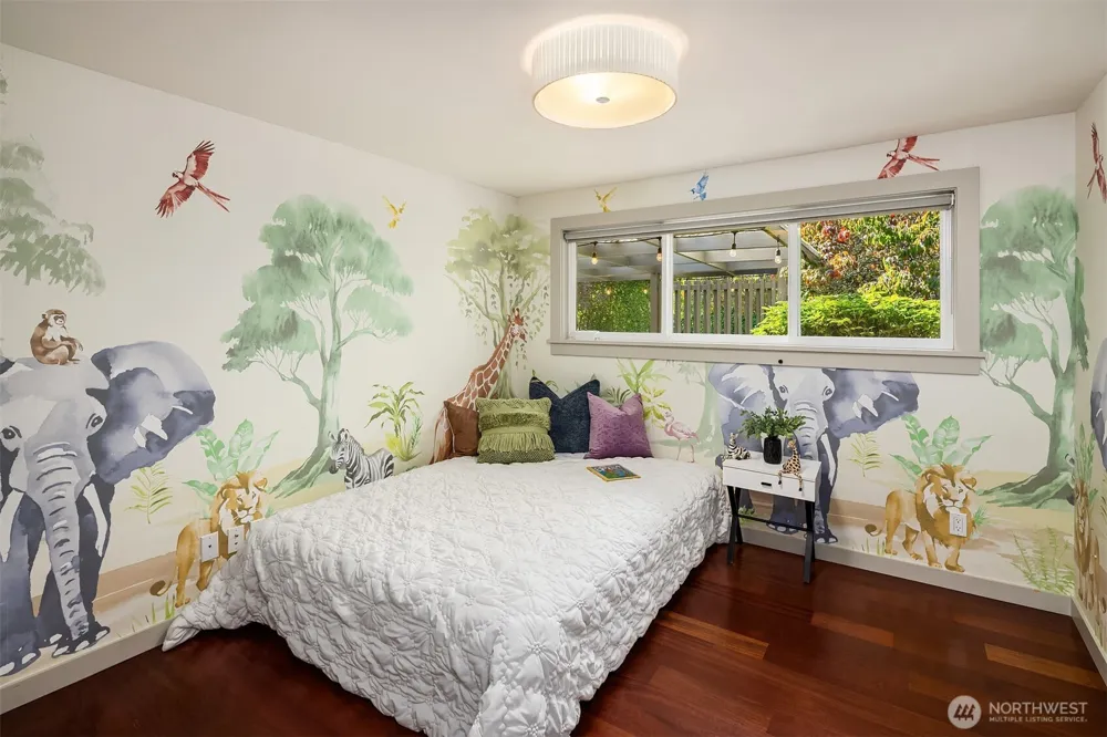 3001 Hunts Point Road Bellevue, WA 98004