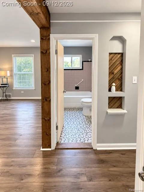 1473 Moran Avenue Lincoln Park City, MI 48146
