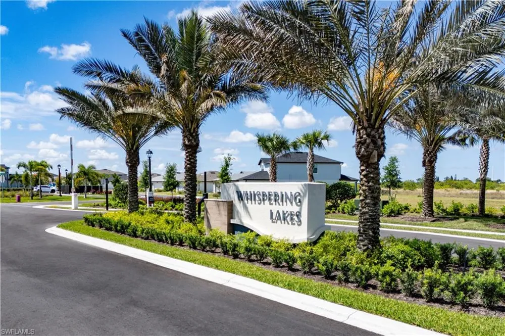 329 Lakeside Hideaway Lane Lehigh Acres, FL 33936
