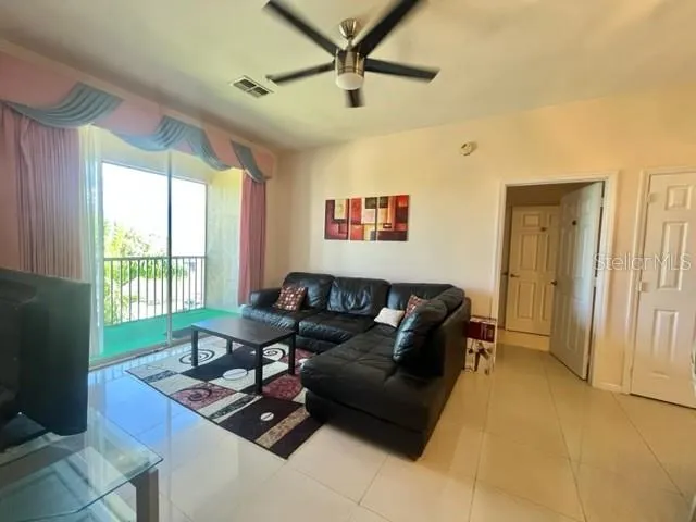 8102 PRINCESS PALM LANE #303 Kissimmee, FL 34747