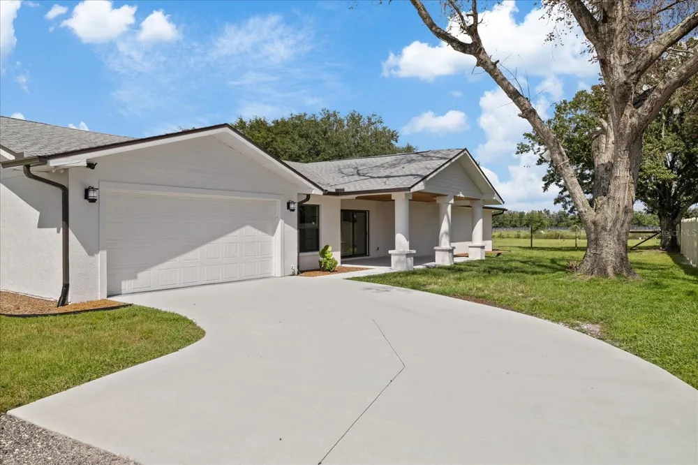 2515 RAGINS LANE Plant City, FL 33567