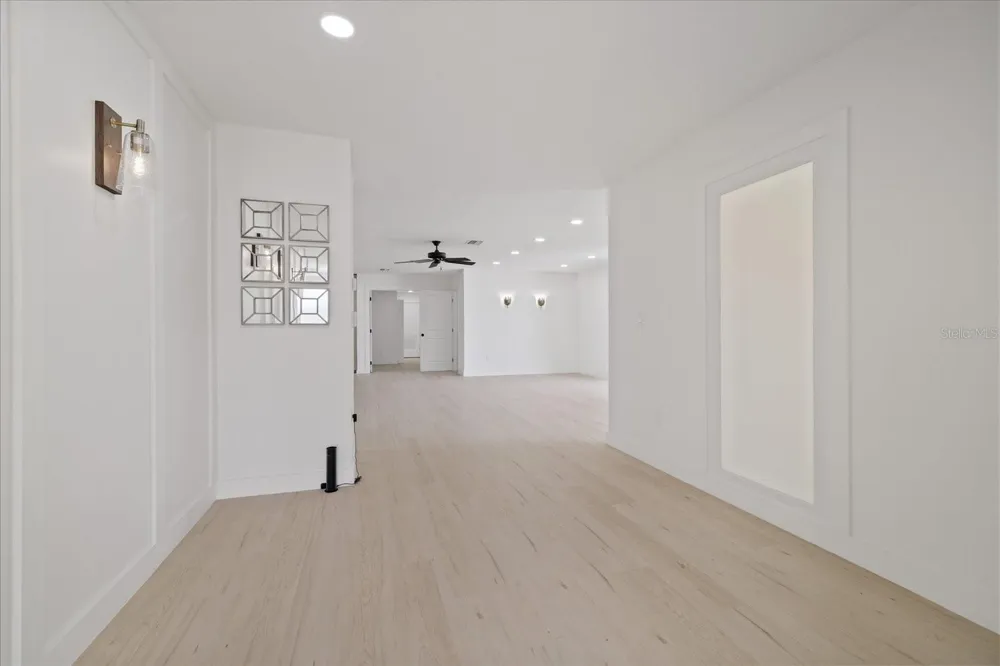 2515 RAGINS LANE Plant City, FL 33567