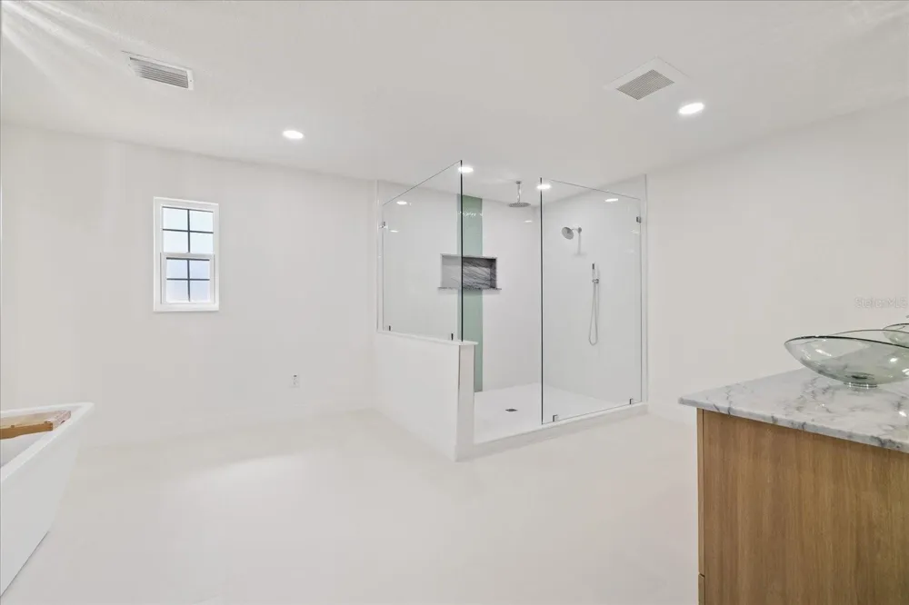 2515 RAGINS LANE Plant City, FL 33567