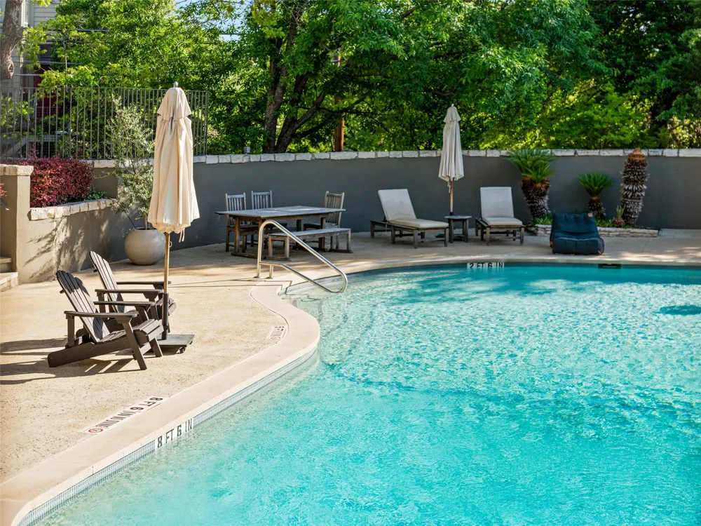 1111 W 12th Street #107 Austin, TX 78703