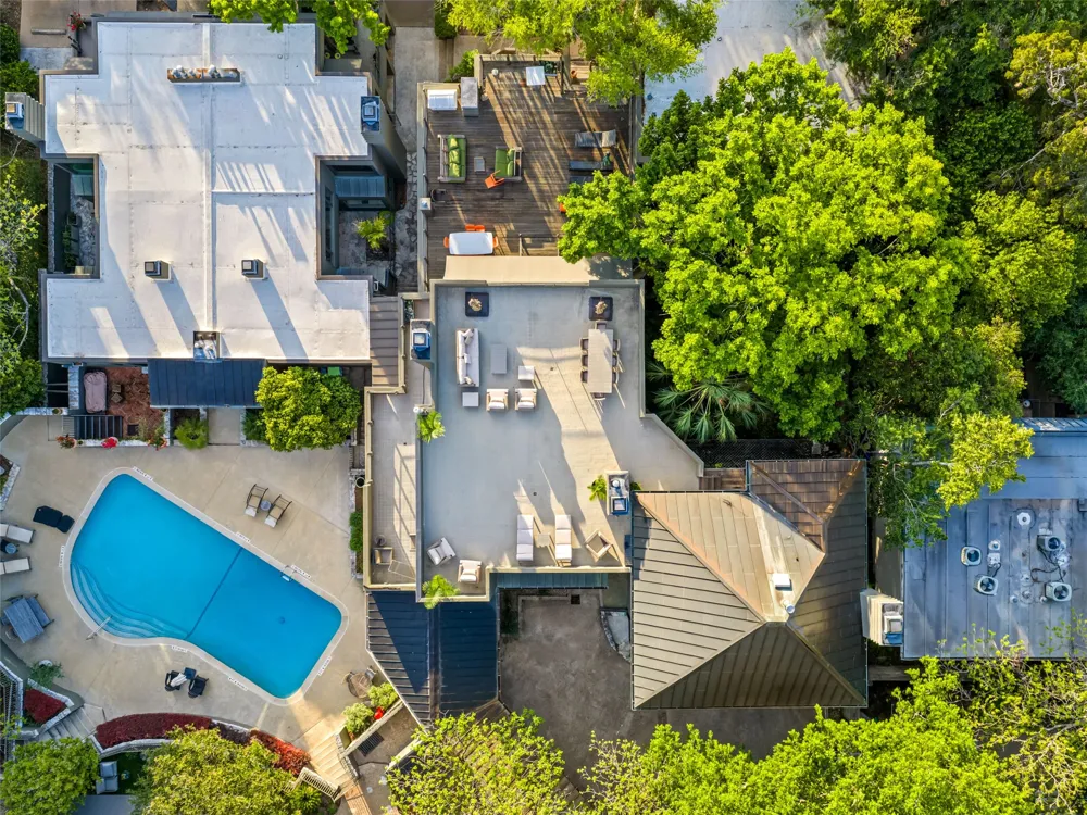 1111 W 12th Street #107 Austin, TX 78703