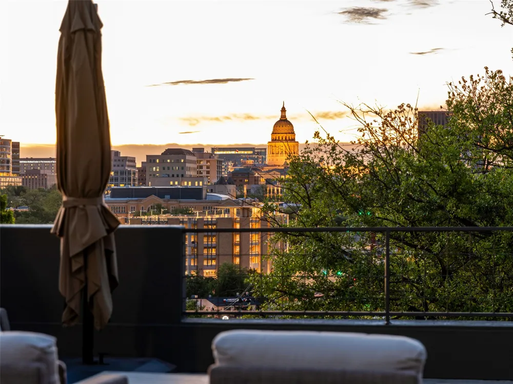 1111 W 12th Street #107 Austin, TX 78703