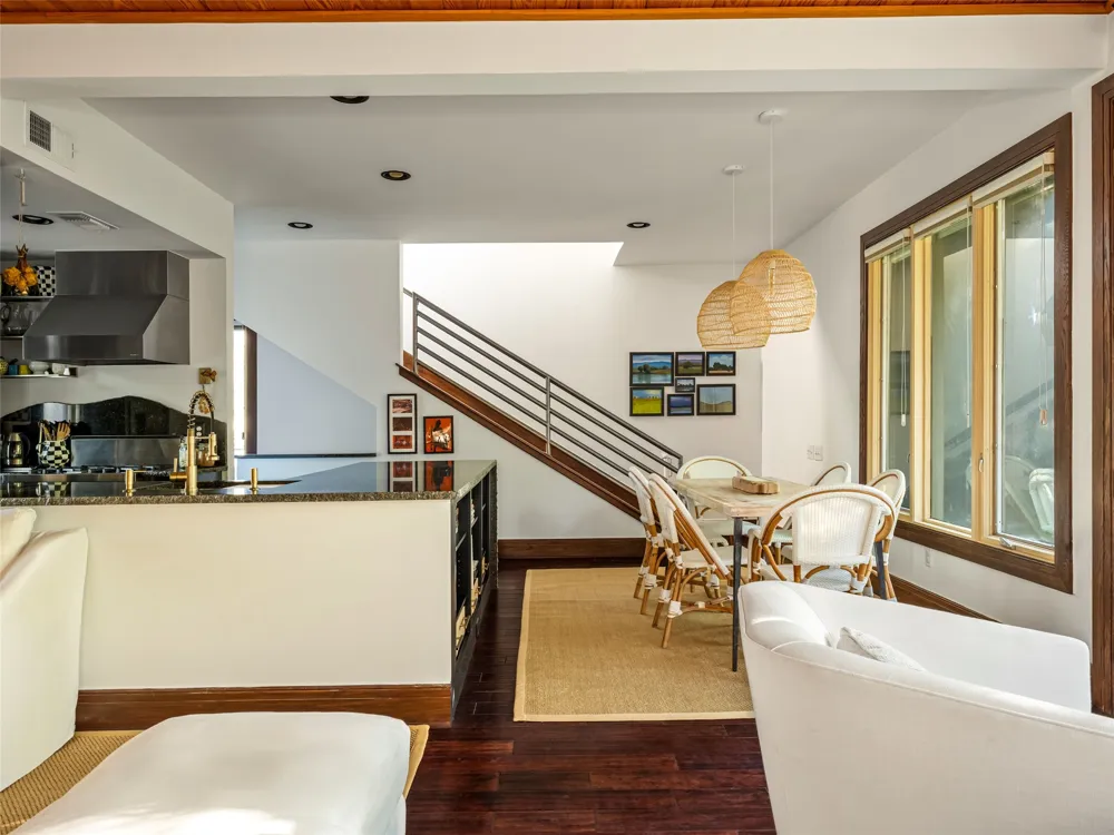 1111 W 12th Street #107 Austin, TX 78703