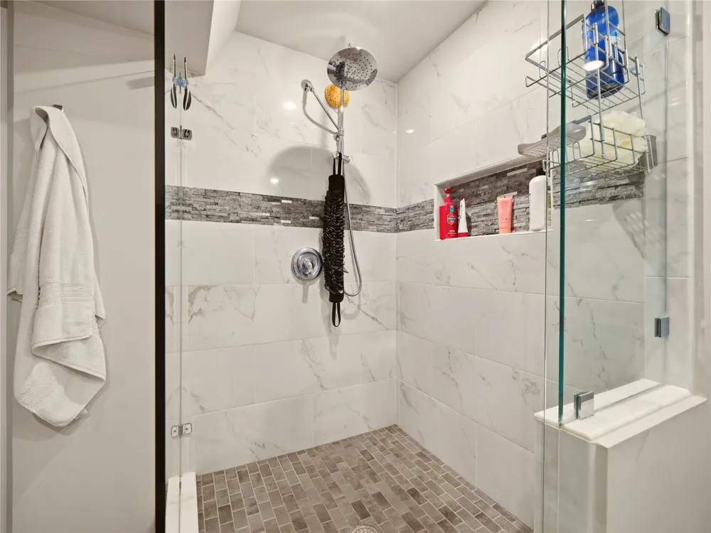 1212 Guadalupe Street #903 Austin, TX 78701