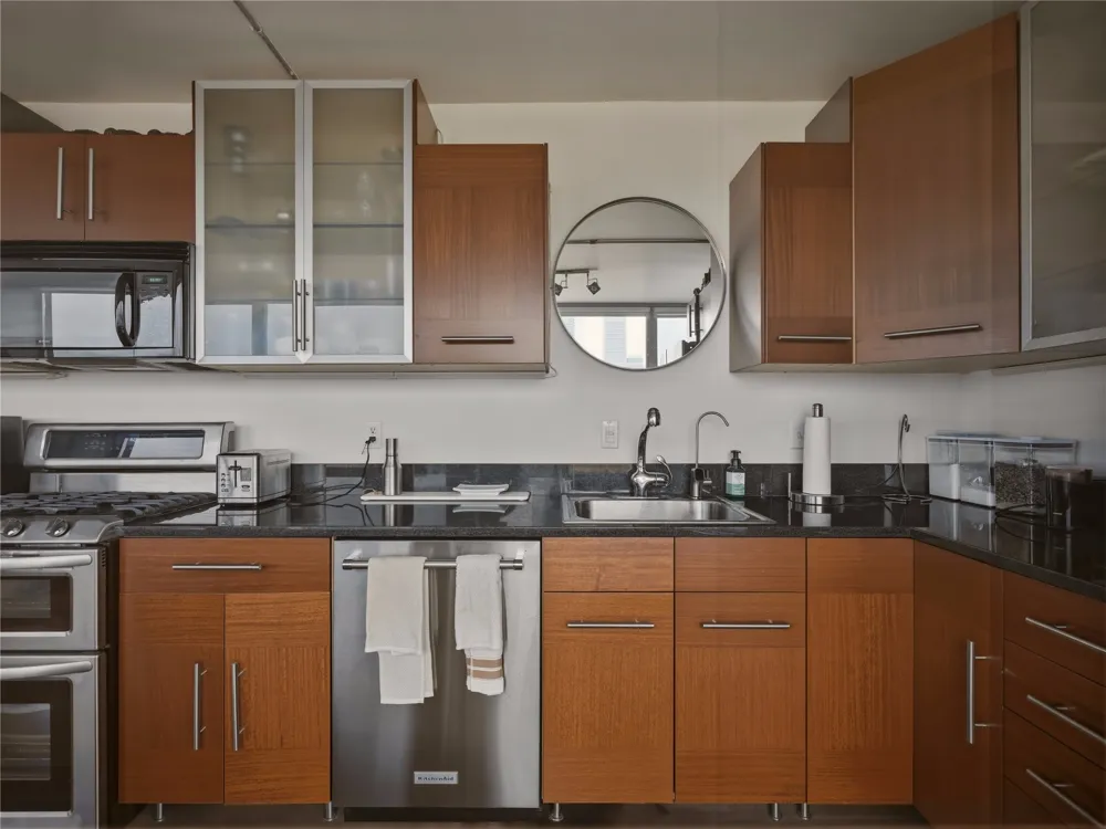 1212 Guadalupe Street #903 Austin, TX 78701