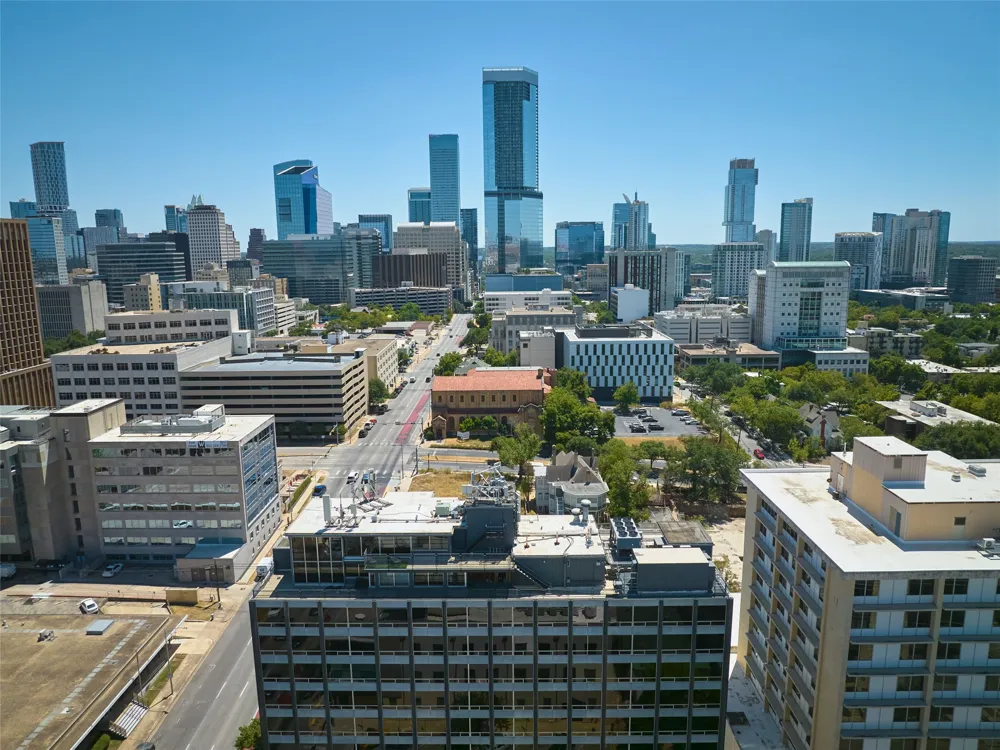 1212 Guadalupe Street #903 Austin, TX 78701
