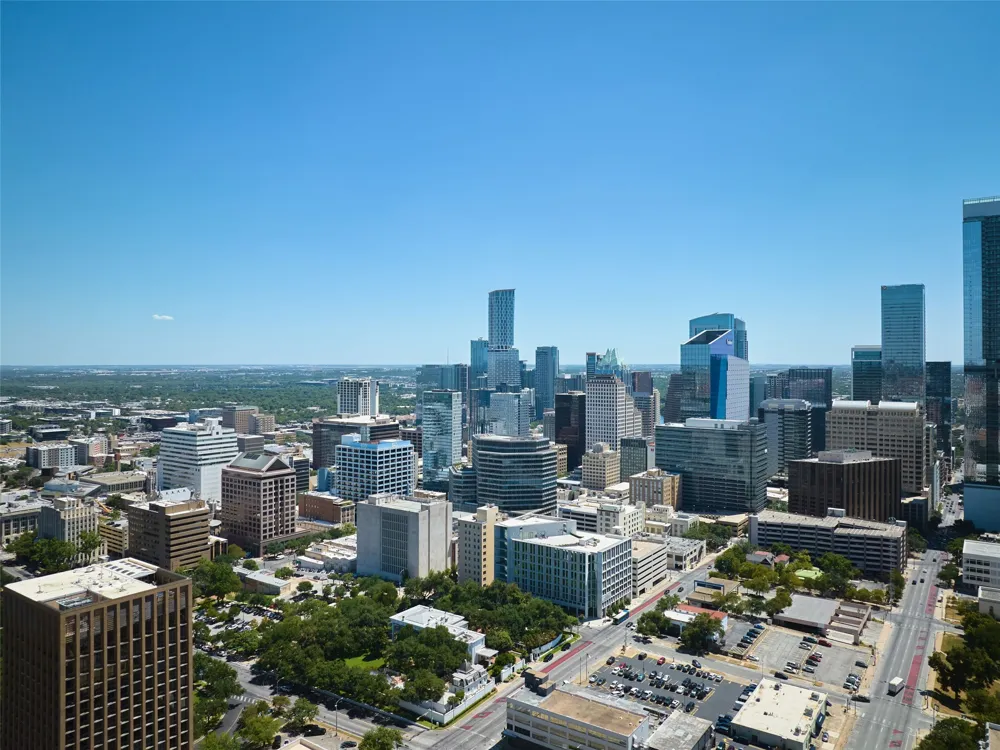 1212 Guadalupe Street #903 Austin, TX 78701