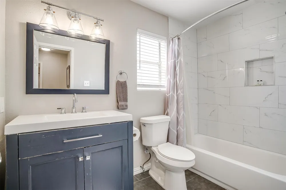 1006 Thannisch Drive Arlington, TX 76011